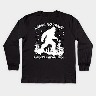 Leave No Trace America National Parks Shirt Funny Big Foot Gift For Men Wonen Kids Long Sleeve T-Shirt